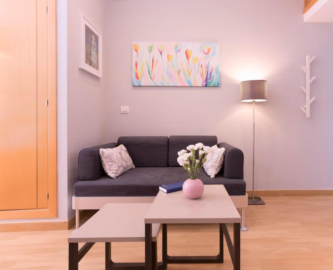 -Malagasunapts- Vibrant Historic City Centre Экстерьер фото