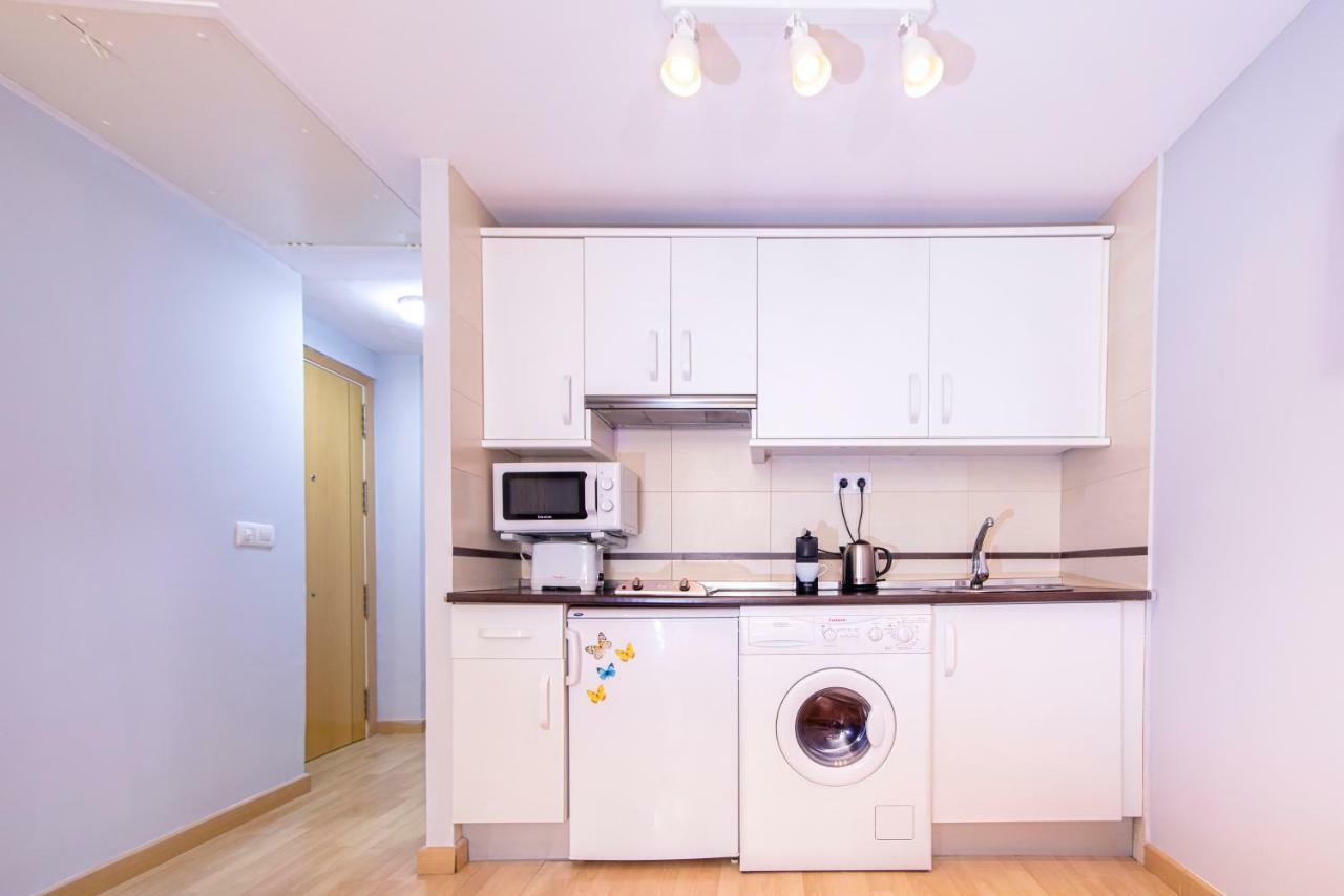 -Malagasunapts- Vibrant Historic City Centre Экстерьер фото